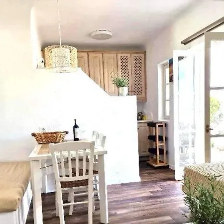 Daire Cycladic Haven Agios Ioannis Diakoftis